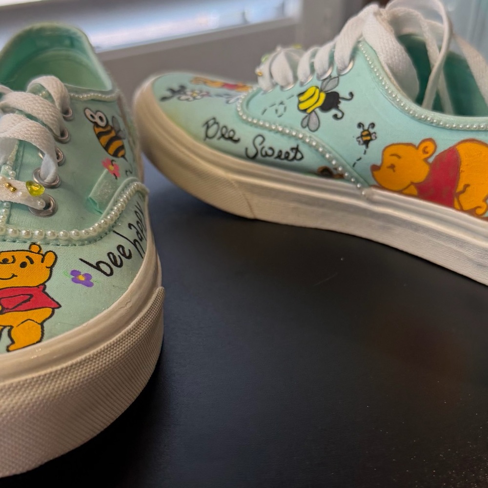 Hand embellished One of a kind Winnie The Pooh Themed Tennis shoe, size 6.5. - Picture 12 of 17